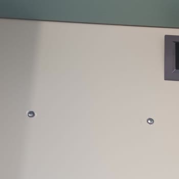 Davlumbazın Duvara Çakılması Ve Servis İhmaline Karşı Acil Çözüm Talebi