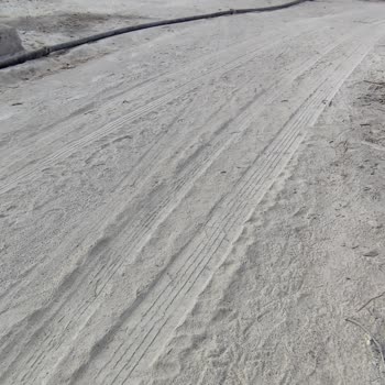 Sondaj Çamuru Ev Girişimizi Sağlık Ve Güvenlik Açısından Tehlikeye Sokuyor