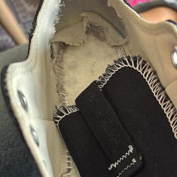 Converse Ayakkabımda Kısa Sürede Çoklu Kusurlar Ve İnceleme Red Kararı