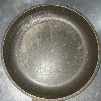 Esse Tavaların Kaplaması Soyuluyor, Sağlık Riski Ve İade Talebi