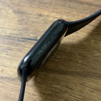 Apple Akıllı Saatin Kasa Boya Sorunu Ve Yan Düğüm Arızası İçin Ücretli Değişim Kabul Edilemez