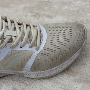 Garanti Belirtilen Joma Ayakkabı Renk Atlarken Mağaza Cevapsız