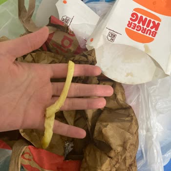 Ankara Demetevler Burger King Şubesinde 40 Dakikalık Bekleme Ve Hijyen Problemleri