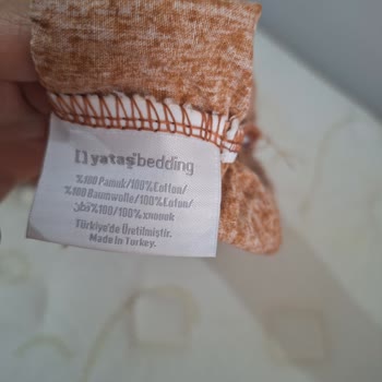 Puffy Çarşaflarından Kaynaklanan Kalıcı Yatak Lekeleri Ve Satıcı Cevapsızlığı