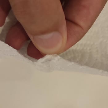 Yanıltıcı 3 Katlı İddiası: Aqua Bambu Kağıt Havlu İnce Ve Çabuk Parçalanıyor