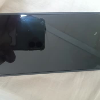Vivo 300 Pro İçin Aksesuar Bulunamaması Ve Saygısız Mağaza Çalışanı