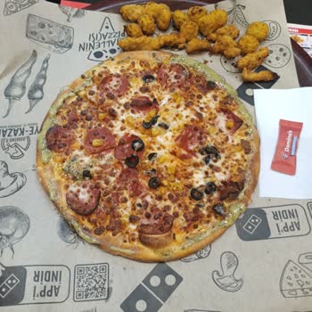 Domino’s Pizza’da Sarımsaklı Kenar İhmali Ve Kaba Personel Davranışı