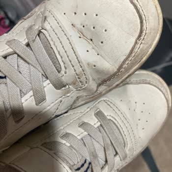 Zapatillas Reebok Para Niños Se Rompen En Dos Semanas, Pido Cambio