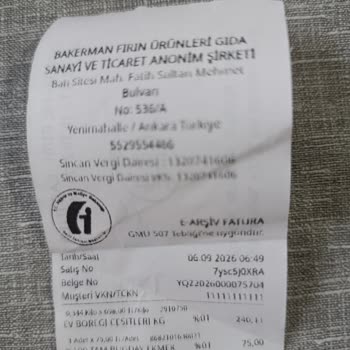 Kıymalı Börek İçeriğinde Soğan Yanıltması Ve Çalışan Tutumu