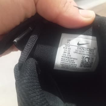 Nike Ayakkabısının Kısa Sürede Yırtılması Ve Garanti Reddi