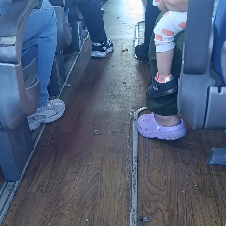 Uzun Gecikme, Arızalı Otobüsler Ve İsteksiz Personel Tutumu