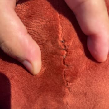 Kafasındaki Dikiş Açıklığı Nedeniyle Peluş Niloya Bebek İadesi Ve Ücret İadesi Talebi