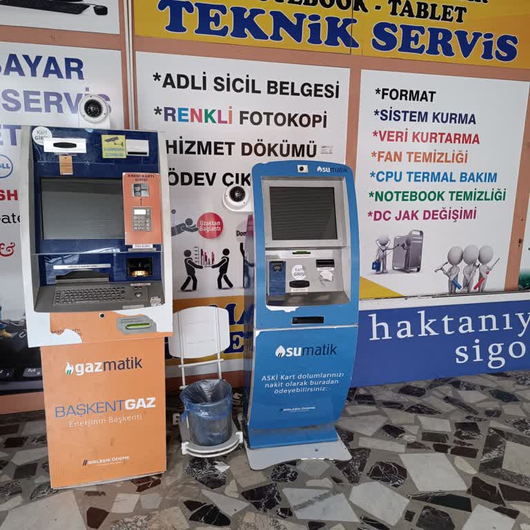 Üç Hisar AVM'deki Sumatik Cihazının Kapanışı Vatandaşı Su Sorunuyla Mağdur Etti