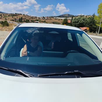 Nissan Qashqai Ön Camı Değişiminde 20 Günlük Bekleyiş Ve Güvenlik Riski