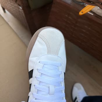 Adidas Ayakkabısında İlk Kullanımda Burun Kıvrılması Ve İade Reddi