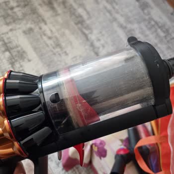 Dyson Piston 16 Modeli Çekiş Gücü Yetersiz Ve Değişim Talebi