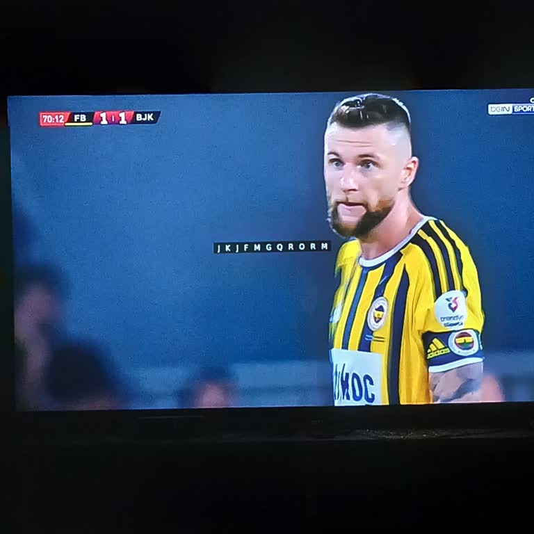 Bein Sports Yayınında Beliren Şifre Harfleri Maç İzleme Deneyimini Bozuyor