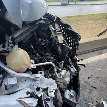 Airbag Açılmadı, Şiddetli Kazada Hayati Güvenlik İhmali