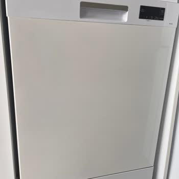 Beko Bulaşık Makinesinde Gövde Sararması Ve Değişim Talebi