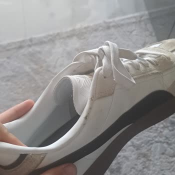 Puma Ayakkabısında Yan Kısımlarda Soyulma Ve Müşteri Hizmetlerinden Destek Alamama