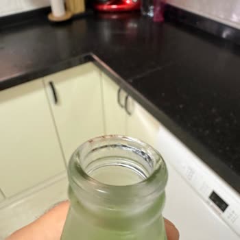 Avşar Soda Şişesindeki Siyah Lekeler Sağlık Ve Hijyen Sorunu