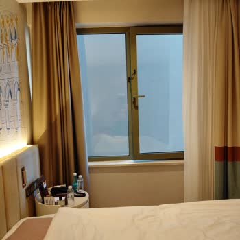 Oda Görünümü, Banyo Sızıntıları Ve Ortak Alan Hijyeninde Çoklu Sorunlar