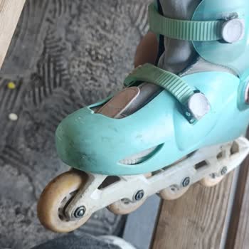 Decathlon'dan Alınan Paten İçin Fren Bulunamıyor, Çocuk Yaralanıyor