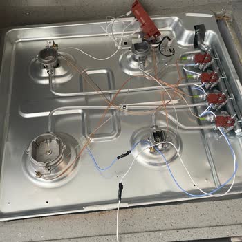 Sıfır Ocağın Kısa Sürede Arızalanması Ve Amatör Servis Müdahalesi Nedeniyle Değişim Ve İade Talebi