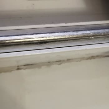 Gülcam Yeni Dairedeki Sürgülü Kapı Arızası Ücretsiz Tamir Talebi