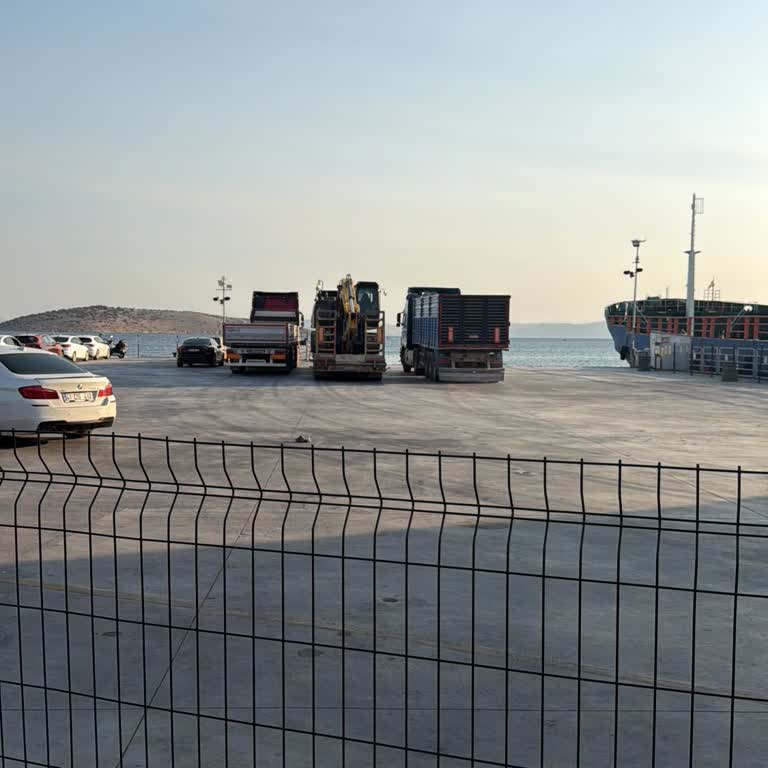 Erdek İskelesi Gişesinde Keyfi Ücret Ve Saygısız Davranış