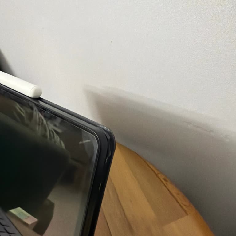 Stok Bulunmayan Orijinal Klavyeli Kılıf İçin Çözüm Talebi