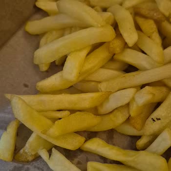 Pizza Malzemeleri Eksik, Patates Çiğ Ve Şube Cevapsız