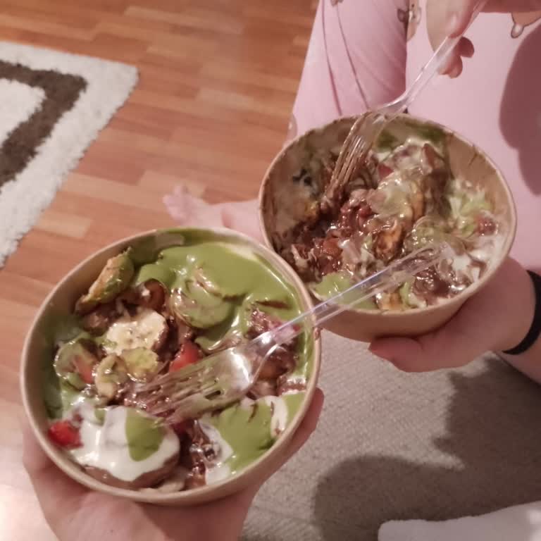 Telefonla Verilen Waffle Siparişinde 1,5 Saatlik Teslimat Gecikmesi