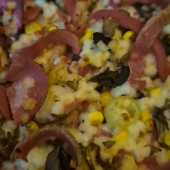Torbalı Merkez Terra Pizza Şubesinde Eksik Ve Kalitesiz Sipariş İçin Tam İade Talebi
