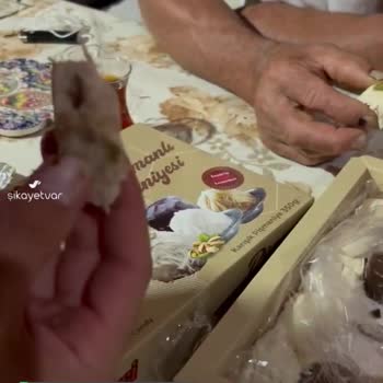 Çitlekçi Bozulmuş Pişmaniye, Sert Tebeşir Gibi