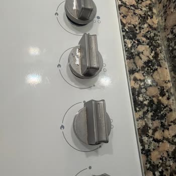 Beko Ocak Paslanması Ve Boya Soyulması İçin Garanti Talebi
