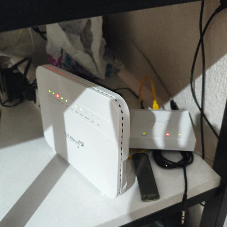 Acil Çözüm Talebi İnternet Kesintisi Ve Teknik Servisin Gelmemesi