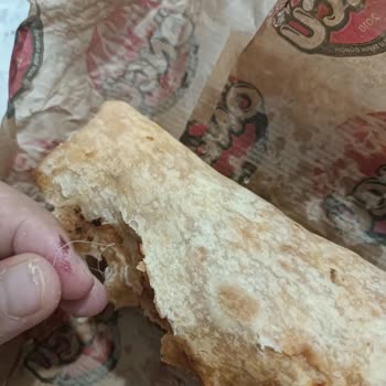 Saç İçeren Çiğ Döner Ve Saygısız Müşteri Hizmetine Şikayet