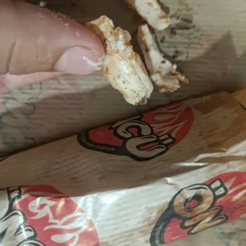 Saç İçeren Çiğ Döner Ve Saygısız Müşteri Hizmetine Şikayet