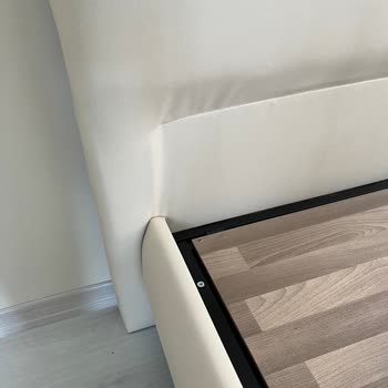 Ewos Bedding Mağazasında Ayıplı Baza Ve Başlık Seti İçin Tam Ücret İadesi
