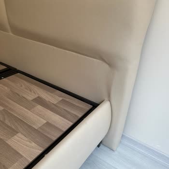 Ewos Bedding Mağazasında Ayıplı Baza Ve Başlık Seti İçin Tam Ücret İadesi
