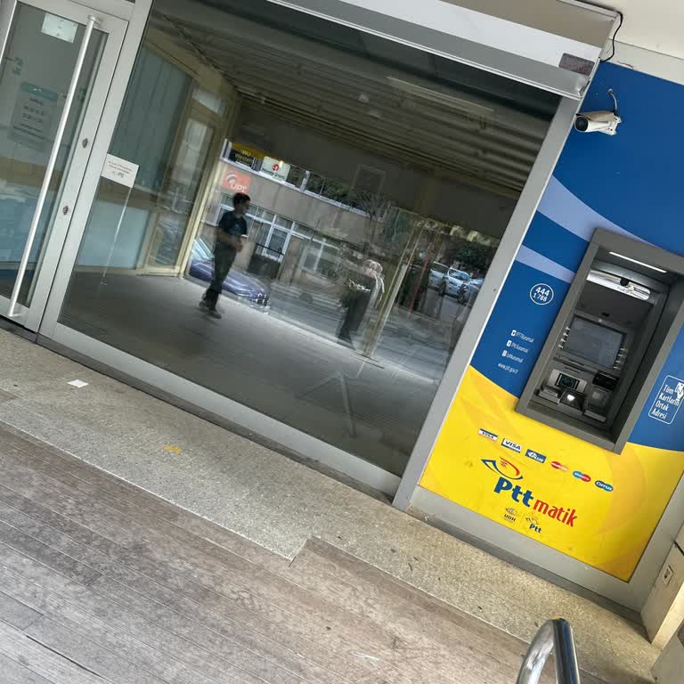 PTT Bank Çalışma Saatlerine Uymaması