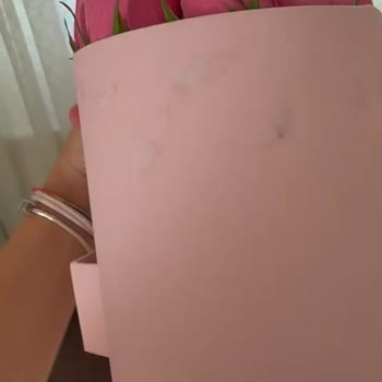 Lilyana’dan Kirli Çiçek Siparişim İçin Tam İade Talebi