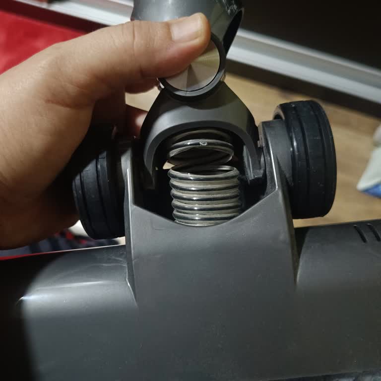Onvo Dikey Süpürge Hortumu Garanti Kapsamı Dışında Yırtıldı