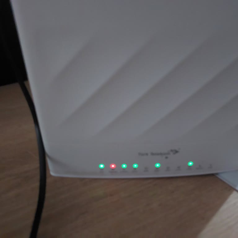 Sabit İnternet Kesintisi Ve Müşteri Hizmetlerinden Çözüm Bulamama