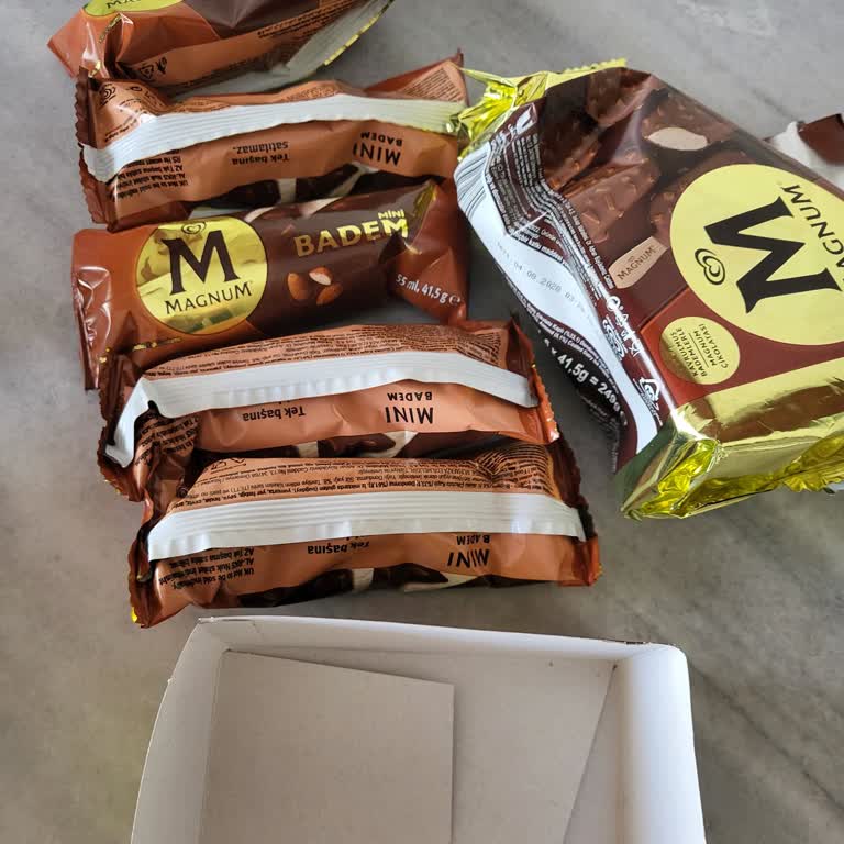 Magnum Mini Badem Paketi Boş Çıktı: Kalite Endişesi