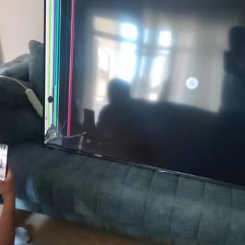 Kırık Ekranlı TV İçin Sorumluluk Reddi Ve Uzayan Bekleme Süreci