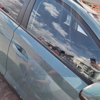Servis Gecikmesi Ve Fiyat Değişikliği Nedeniyle Araçsız Kalan Müşteri İkame Araç Talebi Reddedildi