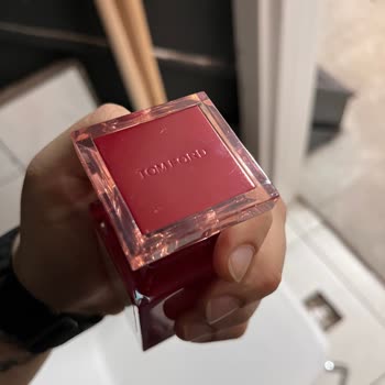 Instagram'dan Sahte Tom Ford Parfüm Aldım, Satıcı Yanıt Vermedi Ve Tam İade Talep Ediyorum