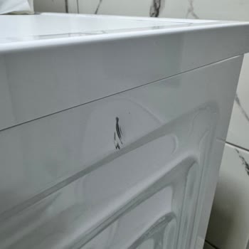Teslim Edilen Çamaşır Makinesi Darbe Ve Çizik, Yetkili Servis Ve Bayi Sorun Çözmüyor